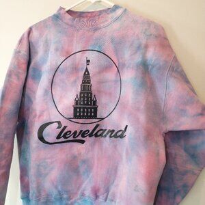 NWT Cleveland Sweatshirt